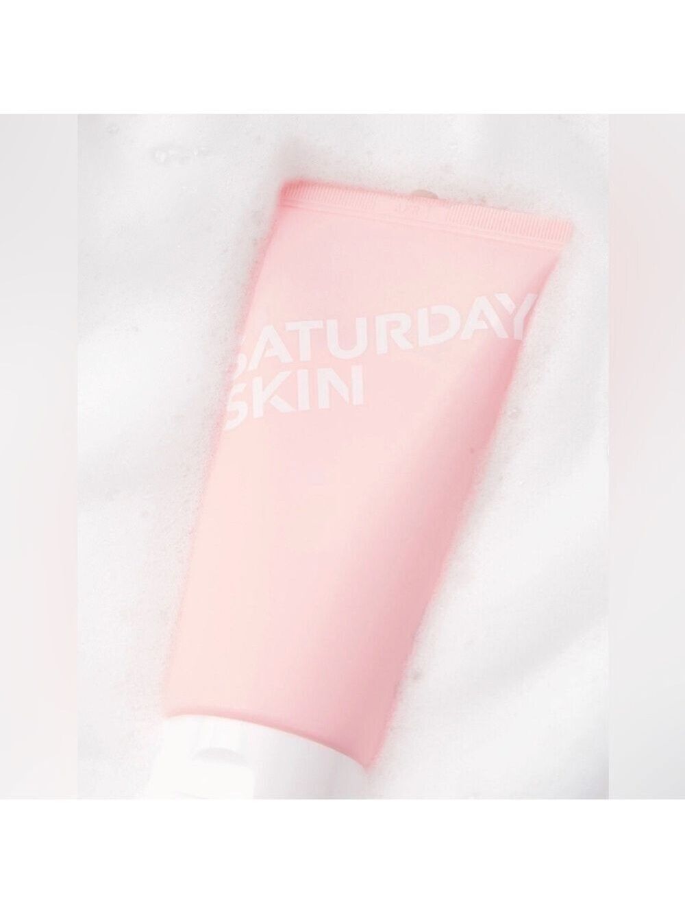 Saturday Skin Apple + Peach Cleanser - Picture 4 of 6